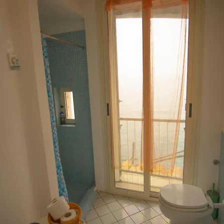 Casa In Falesia Costiera Amalfitana * Furore